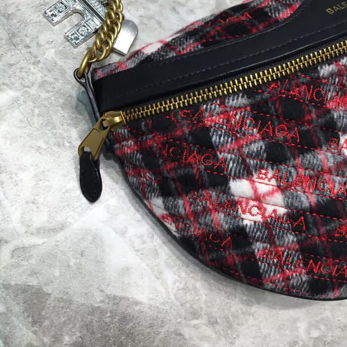BALENCIAG巴黎世家 新品 Souvenir系列腰包 單肩包 鐵塔掛繩  BL1736